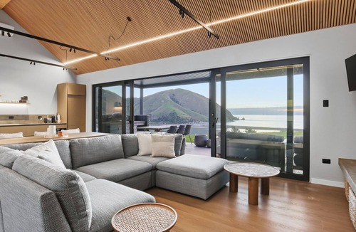 Nelson Region House | Totara Cottage Pepin Island