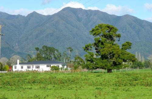 Takaka House | Totara Glen