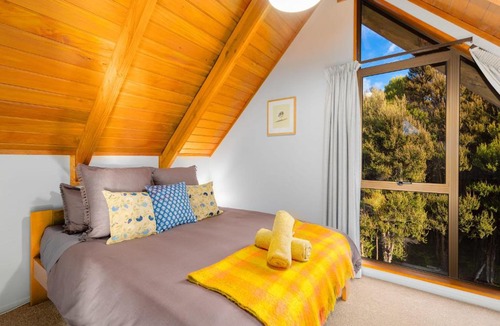 Mt Lyford Ski Chalet | Totara Lodge, Snow, Couple Retreat - ML97564