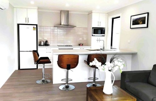 Hamilton House | Tramway Service Apartments