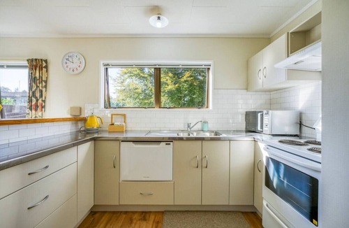Richmond Heights House | Tranquil Retreat, lake view from rear deck, property backs onto reserve