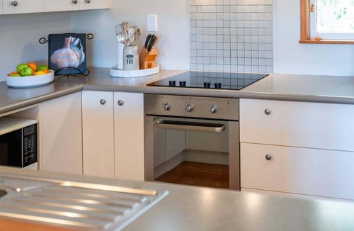 Kinloch House | Tui Cottage - Kinloch