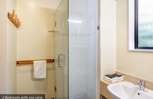 Kaiteriteri House | Two Bedroom Apartment Sea View