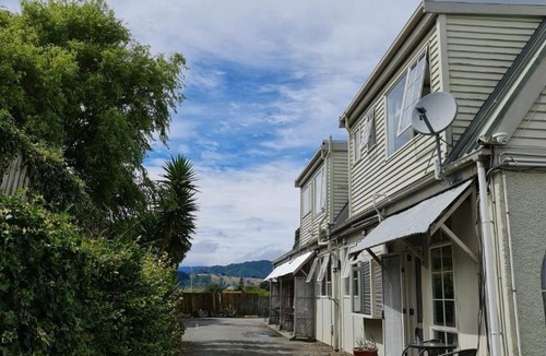 Paraparaumu Beach Hotel | U Studios Paraparaumu, SureStay Collection by BW