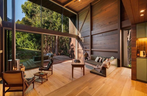 Kawarau Falls Cabin | Ultimate Secluded Hideaway - Pekepeke Luxury Farm Cabin
