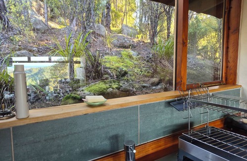 Motueka Valley House | Unique eco home; treehouse retreat.