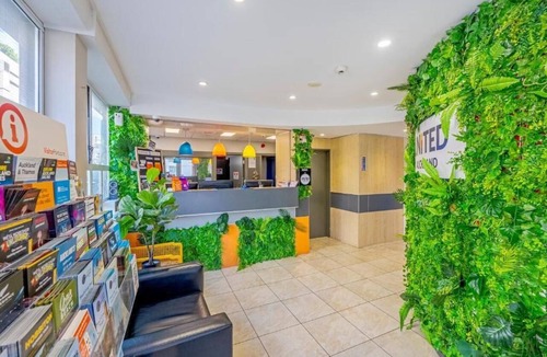 Newton Hostel | United Auckland