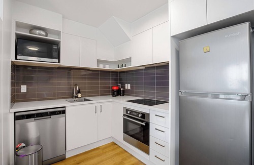 Christchurch City Centre House | Urban Oasis - Christchurch Holiday Home