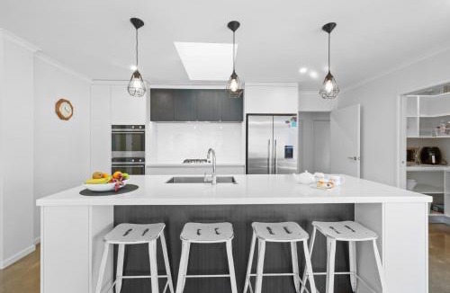 New Plymouth House | Urban Oasis Pukekura Park