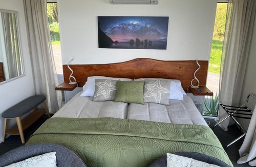 Barrytown Bed & Breakfast | View With A Room NZ - Boutique Beachfront Accommodation on the Great Coast Road