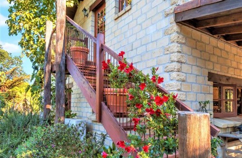 Katikati House | Villa Casa Maria Luxury Tuscan Villa