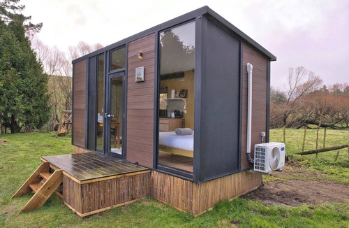 Puketitiri House | Wahi Marie X by Tiny Away