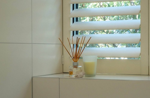 Oneroa Apartment | Waiheke Beachfront Apartment | You've Got It Maid