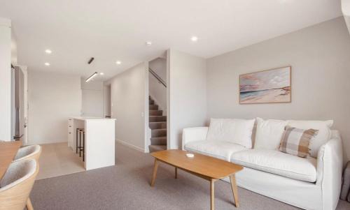 Waihi Beach Apartment | Waihi Beach Oasis - Apartment B1