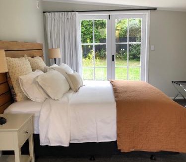 Te Horo House | Waihinau Cottage - One or Two Room Options!