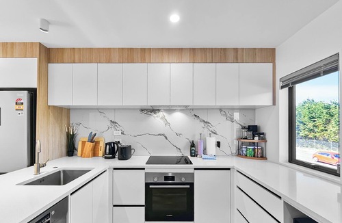 Mount Wellington House | Waipuna Living | 3-Bed Townhouse | Spacious Home