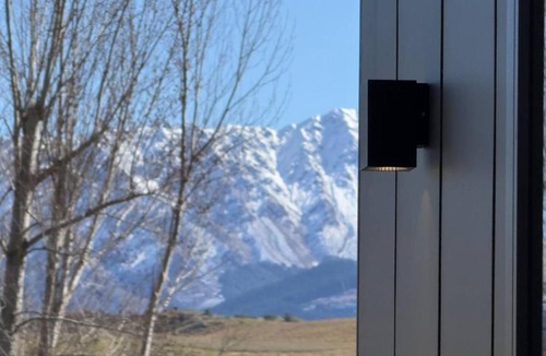 Kawarau Falls House | Wakatipu Whispers - 7-nights stay saving