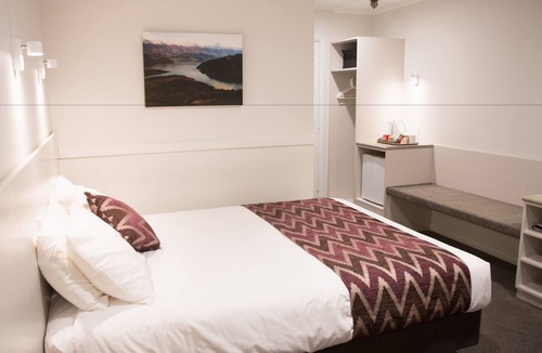Wanaka Hotel | Wanaka Hotel