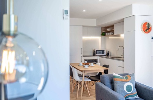 Albert Town House | Wanaka Riverside- Two Bedroom Luxury Townhouse