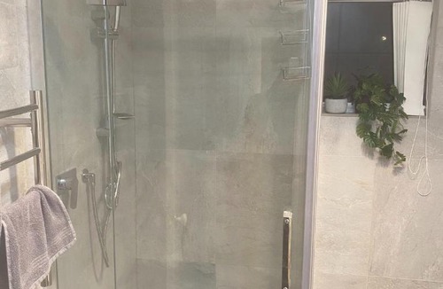 Manurewa House | Wattle Downs Palm Beach Studio