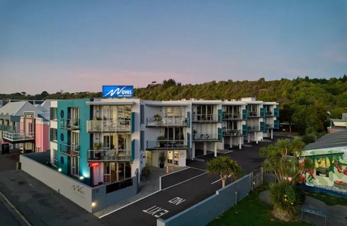 Kaikoura House | Waves Apartment 12 | KK78012
