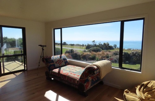 Kakanui House | Whale Inn, Kakanui