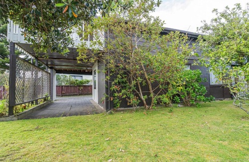 Whangamata House | Whanga Bach - Whangamata Holiday Home