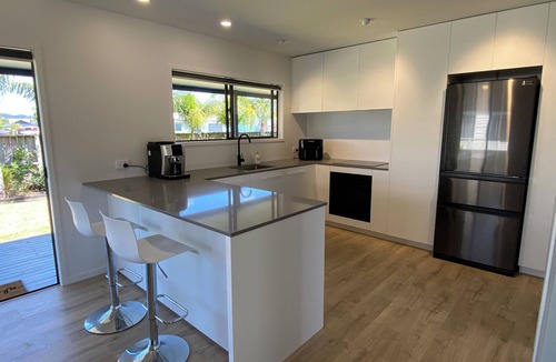 Whitianga House | Whitianga Family Retreat (sleeps 10)