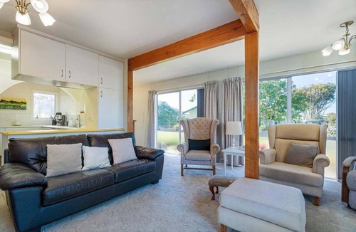 Whangamata House | Williamson Getaway - Whangamata