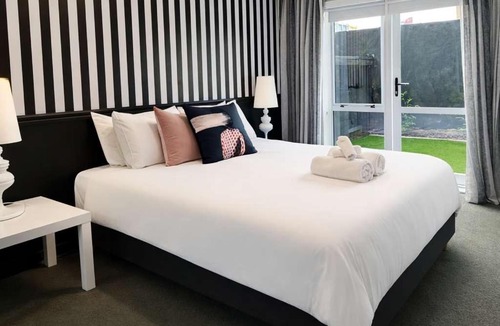 Hamilton Apartment | Winifreds Apartments - By Superior Stays