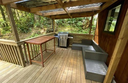 Taumarunui House | Wonderforest 2 Bedroom Tiny house Ruapehu Unique Stays