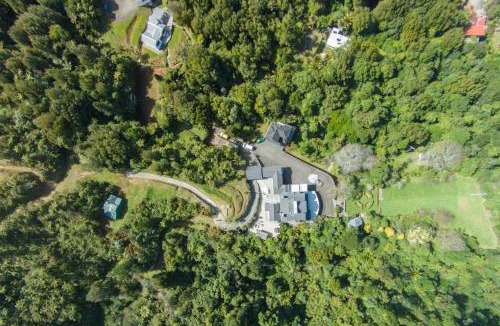 Lower Hutt Villa | Woodroyd Estate holiday sanctuary