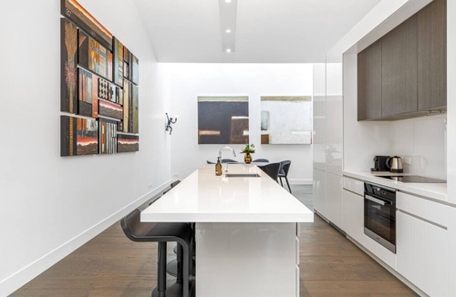 Auckland Central Business District Apartment | Wynyard Residence 3-Level Townhouse