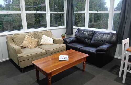 Saint Johns Apartment | Your Cosy and Comfortable St Johns home in Auckland