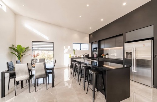 Wigram House | Zenith Escapes | 4BR | Hot Tub + Games + Parking