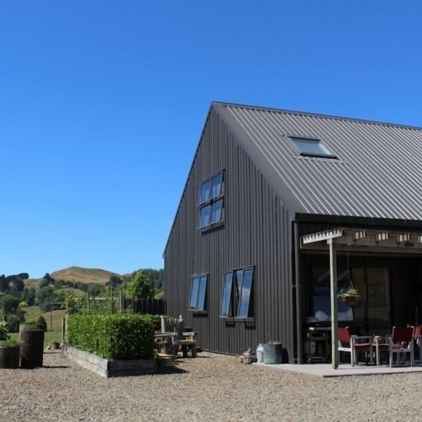 Stunning Waitomo countrysides Te Kumi Tirohanga in Waitomo
