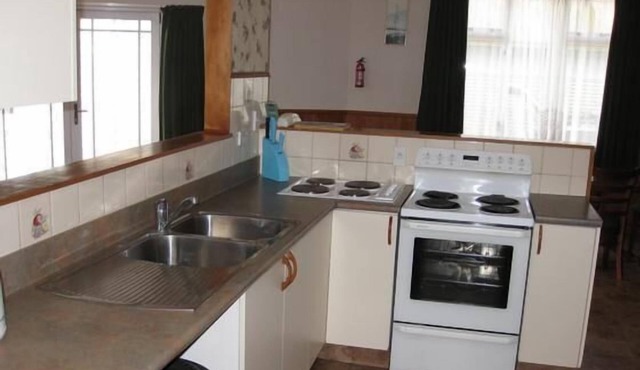 1 or 2 Families, Groups! in Blenheim