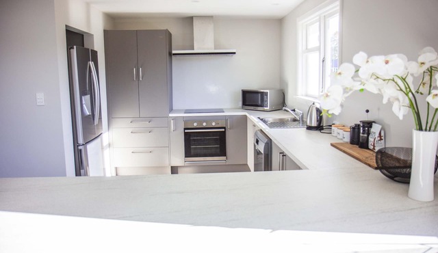 Affordable 3 Bed - 10 minutes from Malls & Beaches in Wainoni