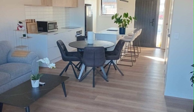Affordable Entire House - Perfect for Families and Groups
