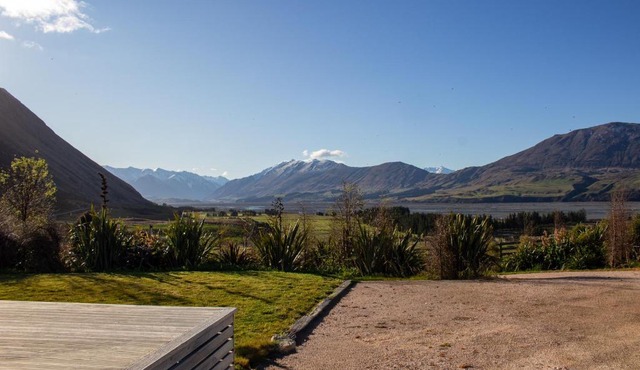 Alpine Views Farm Stay