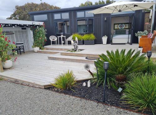 Aroha Tiny House Peka Peka