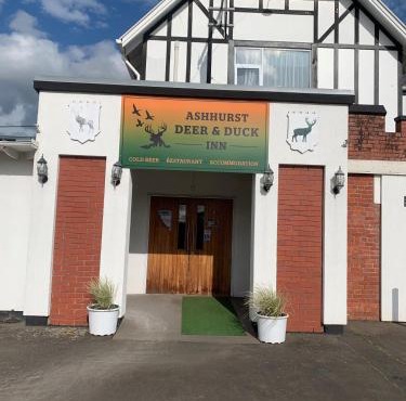 Ashhurst Deer N Duck Inn in Ashhurst