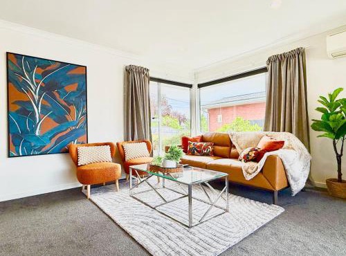 Avonhead Three Bedroom Family Home with Garden and Parking in Christchurch