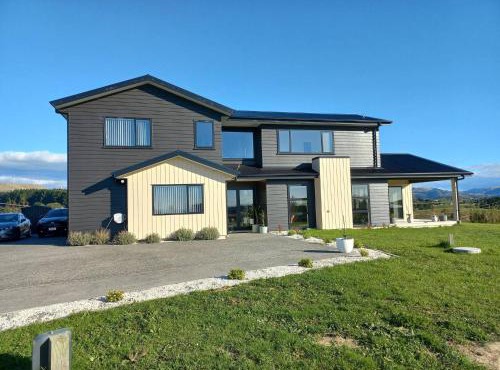 Awesome accomodation-Palmerston North in Aokautere
