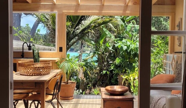 Bay Cottage Great Barrier Island - By 2 Beaches in Auckland