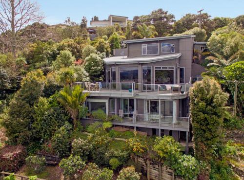 Bay View Escape - Whitianga Holiday Home