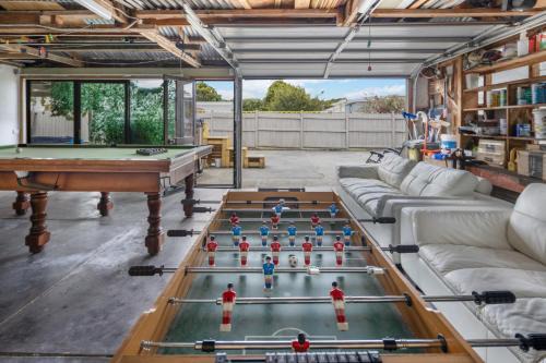 Beach 100m walk Hot Tub Water sports Games room in One Tree Point