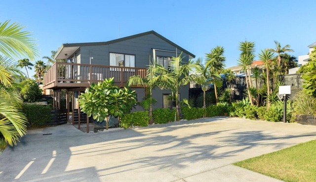 Beach Base - The Mount