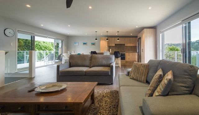 Beachside Bliss - One Bedroom Apartment in Napier