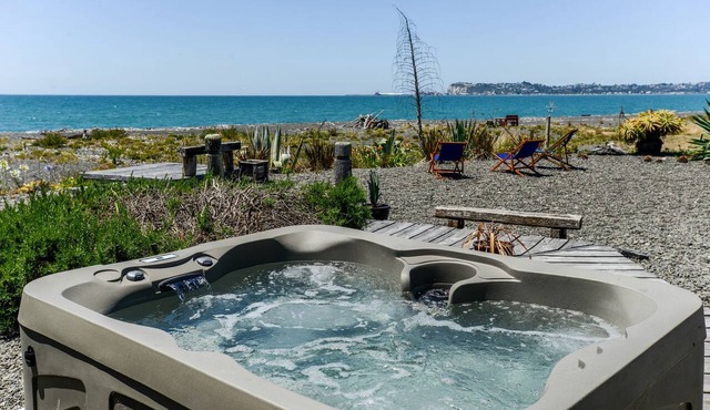 Beachside Suite Retreat near Hawke's Bay in Napier, North Island in Napier